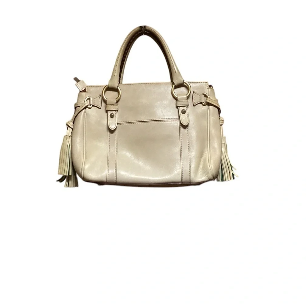 Dooney & Bourke their straps so